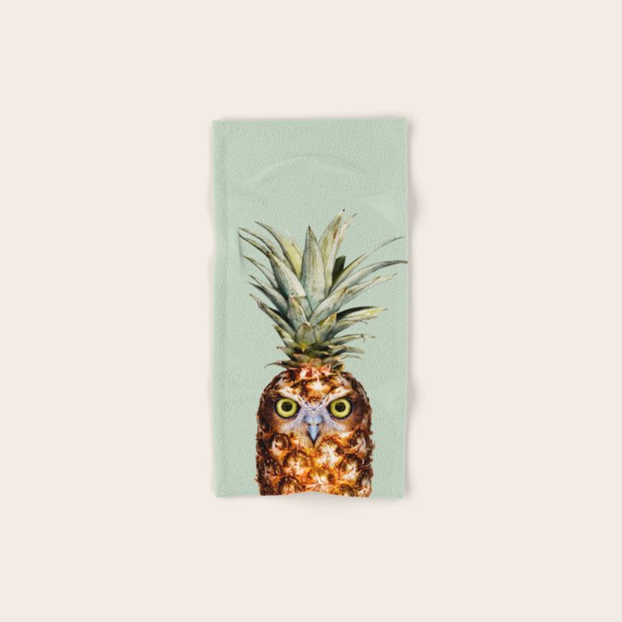 PINEAPPLE OWL Hand & Bath Towel Gallery Image 1
