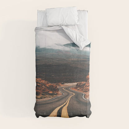 Road to Valley of Fire Comforter Gallery Image 9