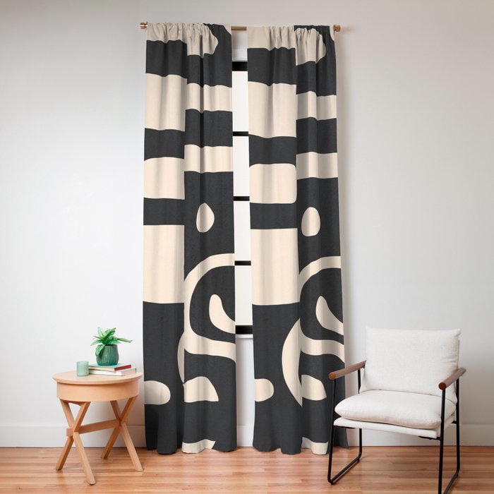 Soft Movement 3 Window Curtain Gallery Image 4