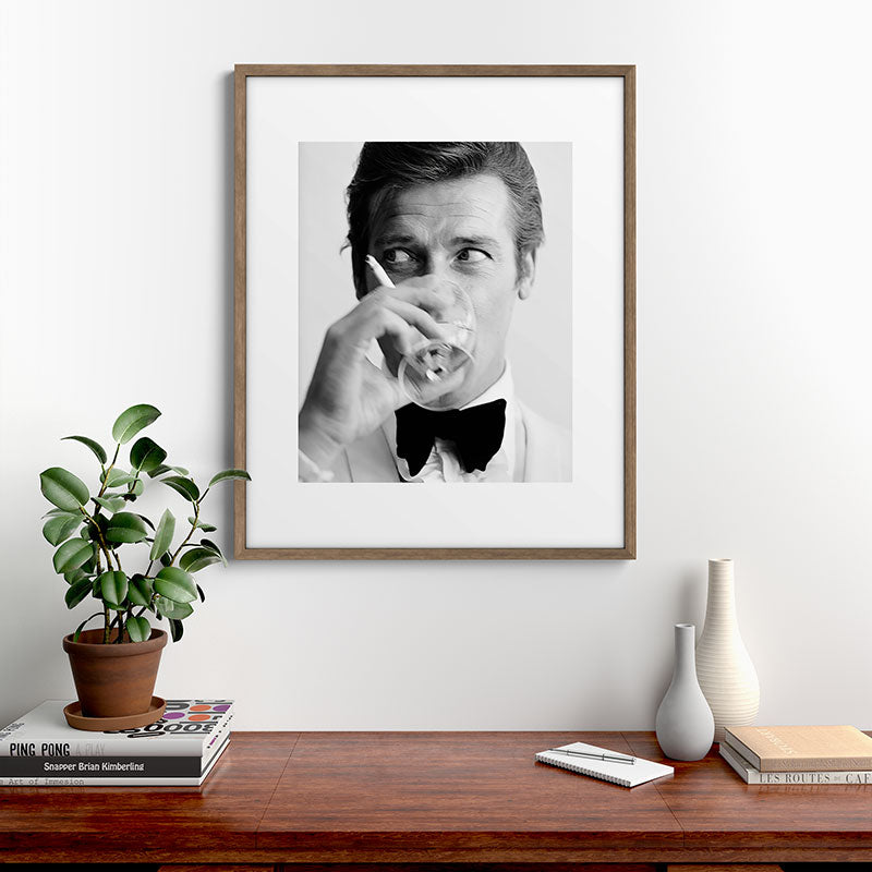 Roger Moore with Martini Retro Vintage Art Framed Art Print Gallery Image 14